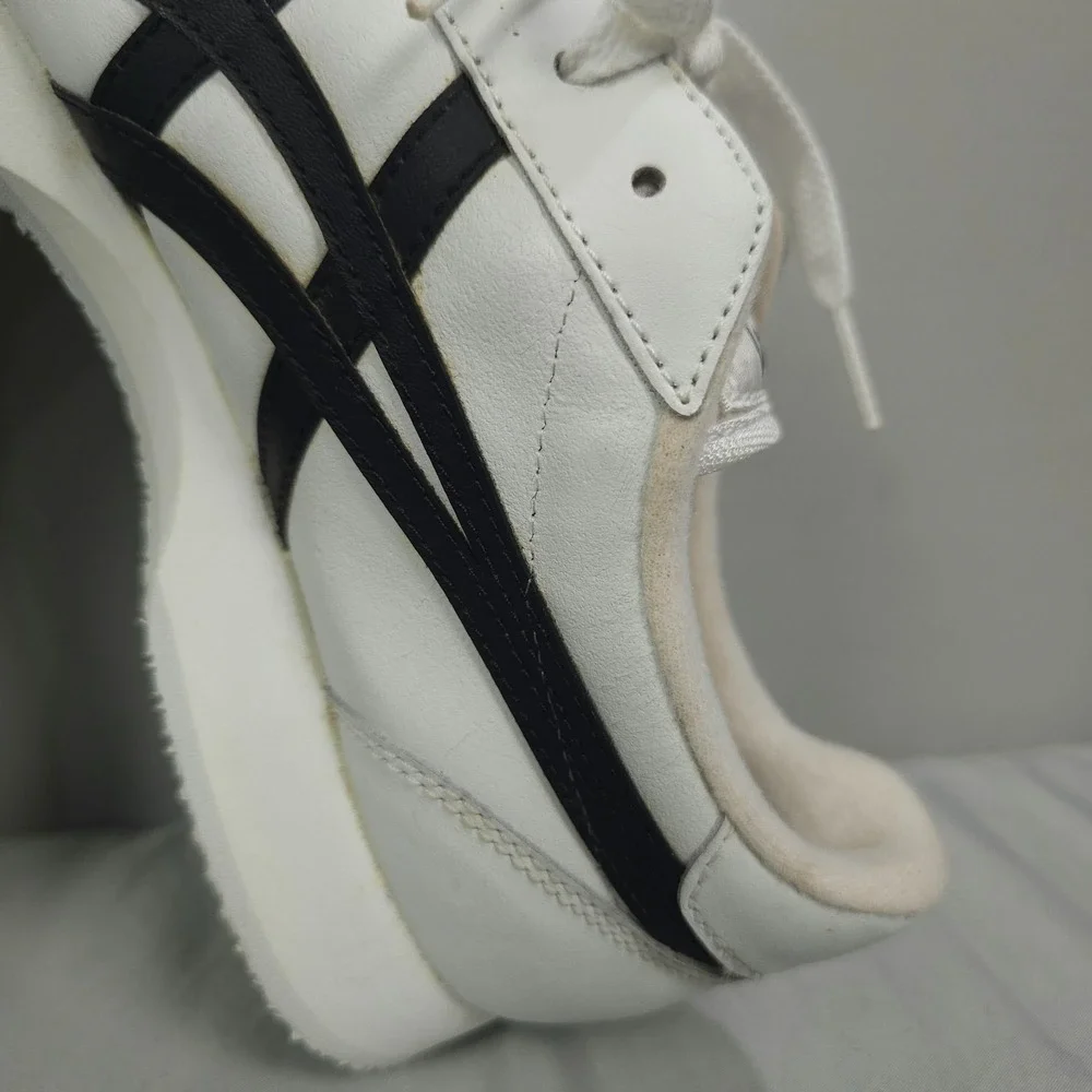 Vintage Asics Cheer Shoes Women 9.5 White Black Leather NCA Cheerleading